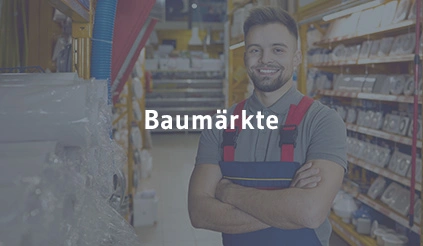 Baumarkt, der Lithium-Ionen-Akkus und Batterien aus elektrischen Werkzeugen lagert und entsorgt