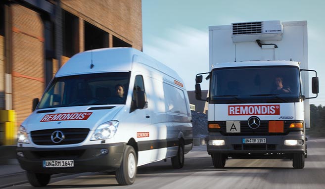 Two Remondis vans