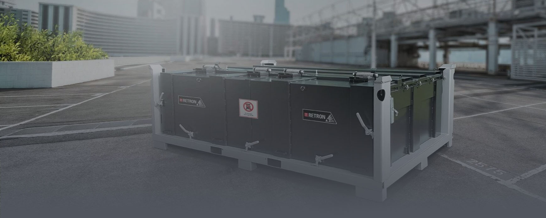 The container and disposal system for lithium-ion batteries is suitable for a wide range of industries